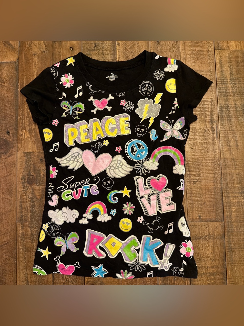 Evy of California Girls’ Peace Love Rock Graphic T-Shirt – Size Medium (7/8)